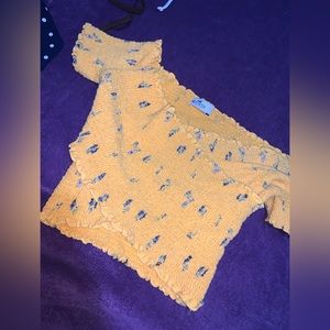 Hollister crop top
